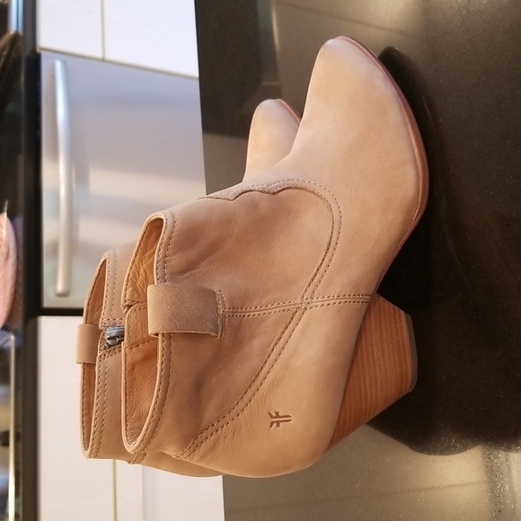 💕FRYE💕 Rory Bootie Ash Cowboy Ankle Western Boots Pointed Toe Leather 10 NWOT - Picture 6 of 16